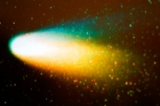 «Солнцегрызущая» комета затмит все звезды на декабрьском небе