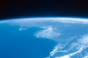 Землю от астероидов спасет «космический щит»