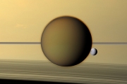 На Титане падает небо