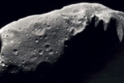 15 июня: приближение к Земле огромного астероида в полночь покажут в прямом эфире