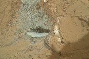 Марсоход Curiosity впервые опробовал свой бур